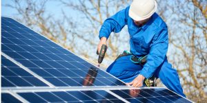 Installation Maintenance Panneaux Solaires Photovoltaïques à Binges